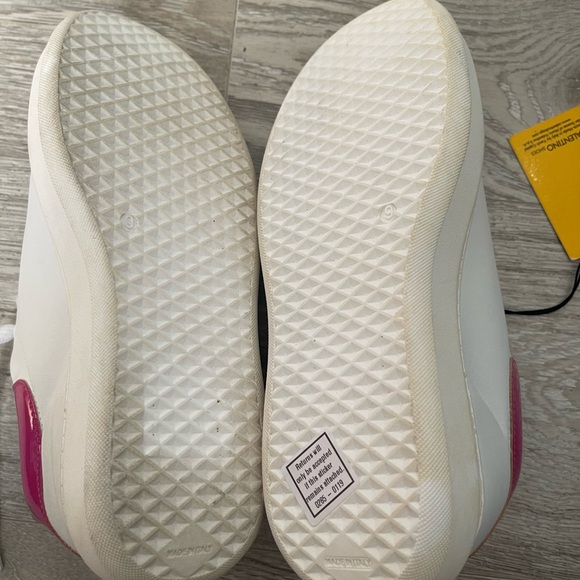 Mario Valentino sneakers - Picture 3 of 5